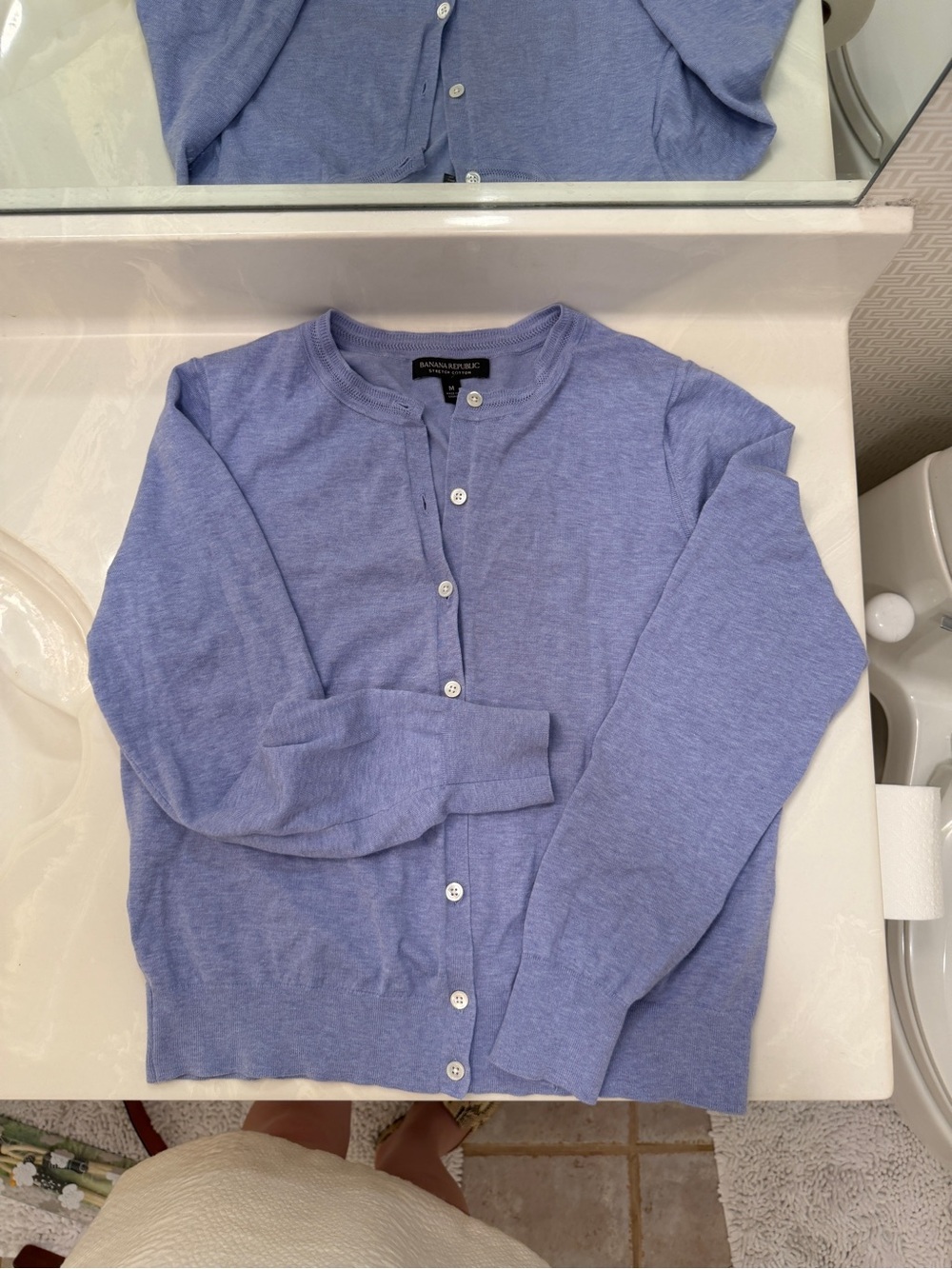 Banana Republic Lavender Crewneck Button Cardigan
